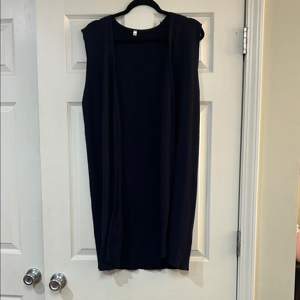 Navy Sleeveless Cardigan Vest